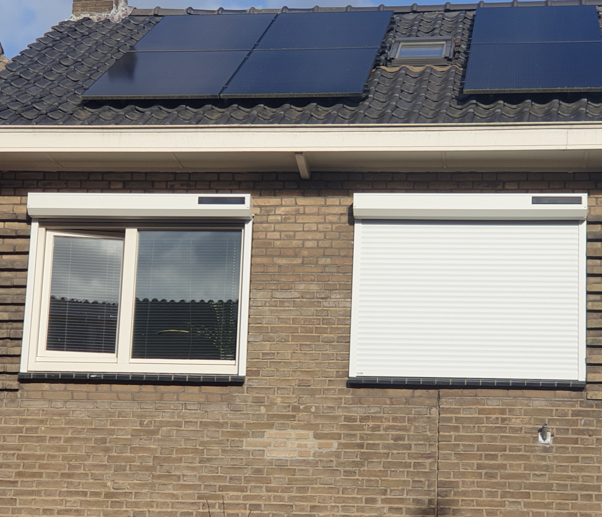 Rolluiken op woning - Tilburg - Noord-Brabant, Nederland